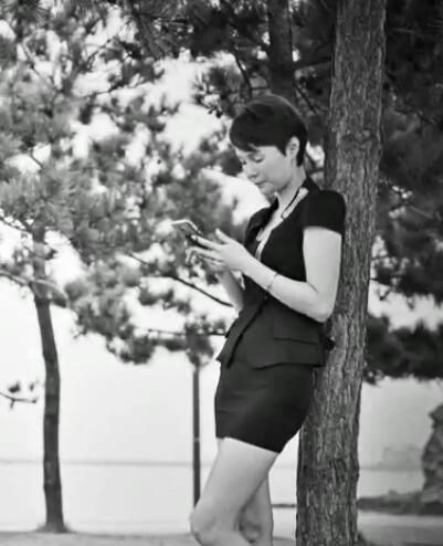 做了两次的性感女代理