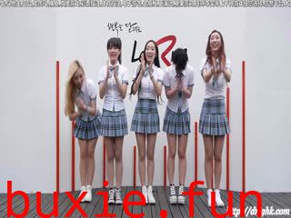 制服美腿少女组合 12