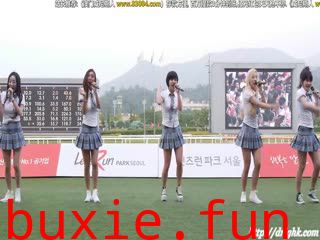 制服美腿少女组合 09