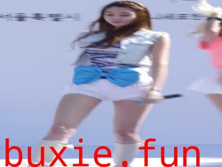 性感白紧热裤组合 03