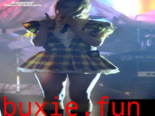 黄色热裤紧身少女 02